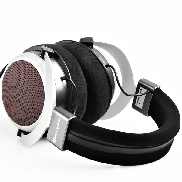 DISC Beyerdynamic T90 Open Back Headphones at Gear4music