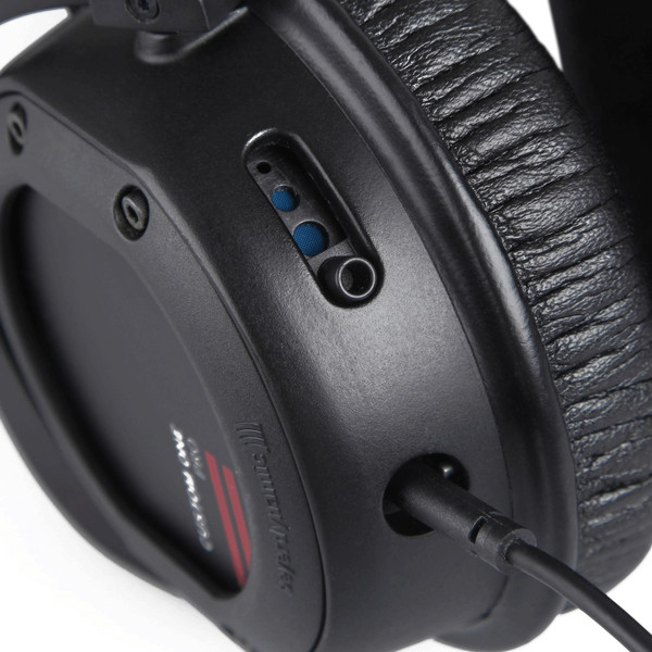 Beyerdynamic Custom One PRO Headphones, Black