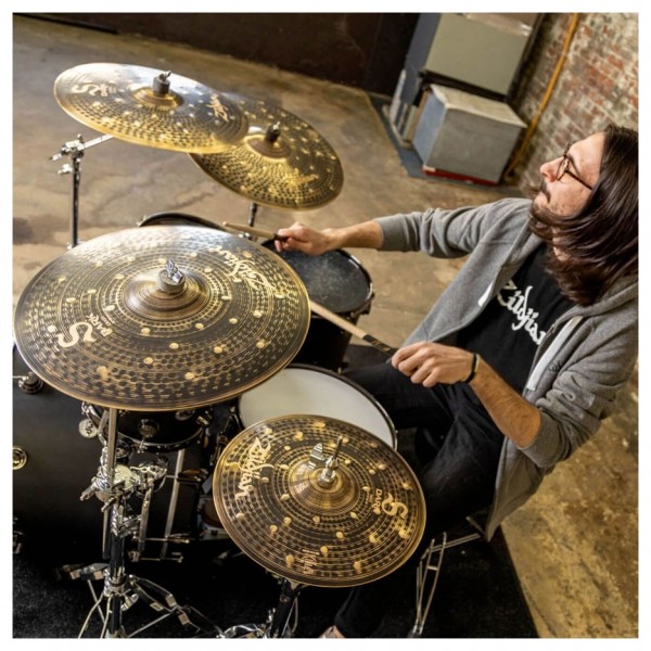 Zildjian S Family Dark 14'' Hi Hats - Lifestyle 3