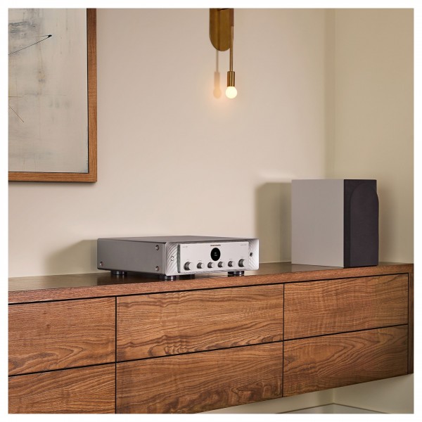 Marantz Model 50 Stereo Integrated Amplifier, Silver Gold - lifestyle