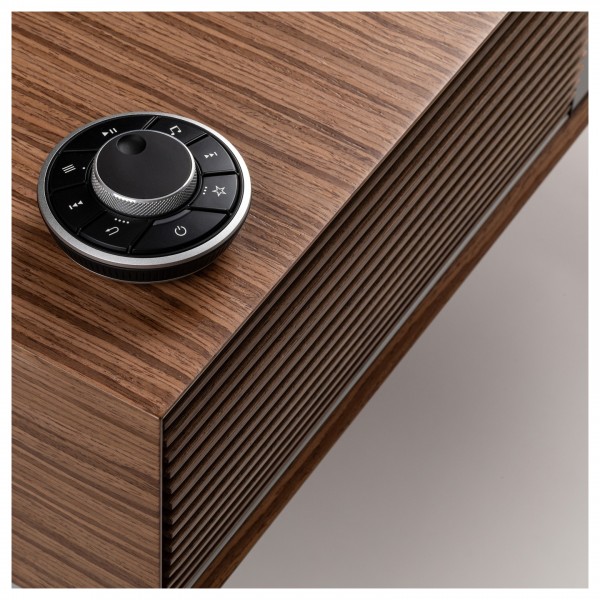 Ruark R810 High Fidelity Radiogram, Fused Walnut Detail Image