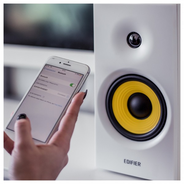 Edifier R1080BT Active 2.0 Bluetooth Bookshelf Speakers (Pair), White Lifestyle View 2