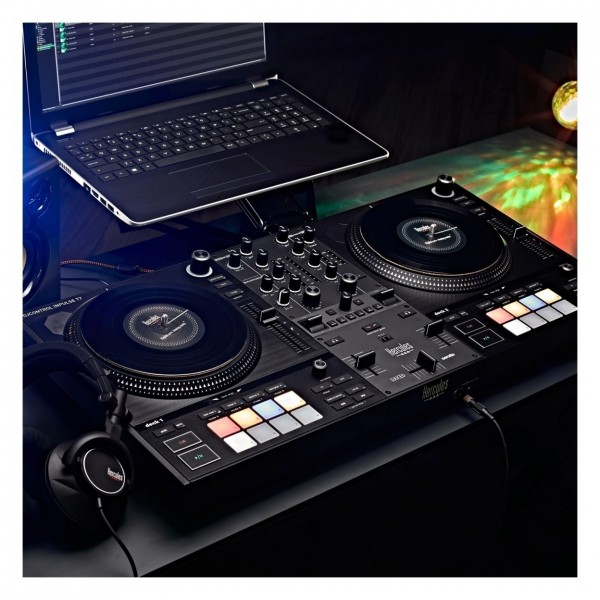Hercules DJ Control Inpulse T7 - Lifestyle 3