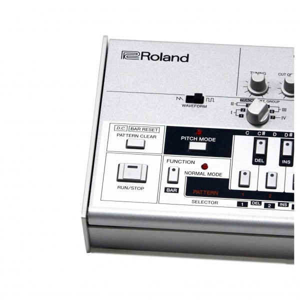 Roland TB-03 Bass Line - Secondhand at Gear4music