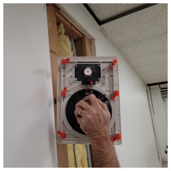 JBL B Series, easy in-wall installation