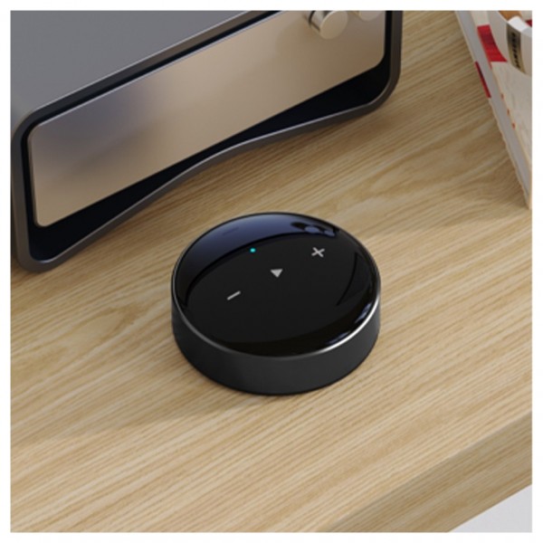 WiiM Mini Multi-Room Music Streamer - lifestyle