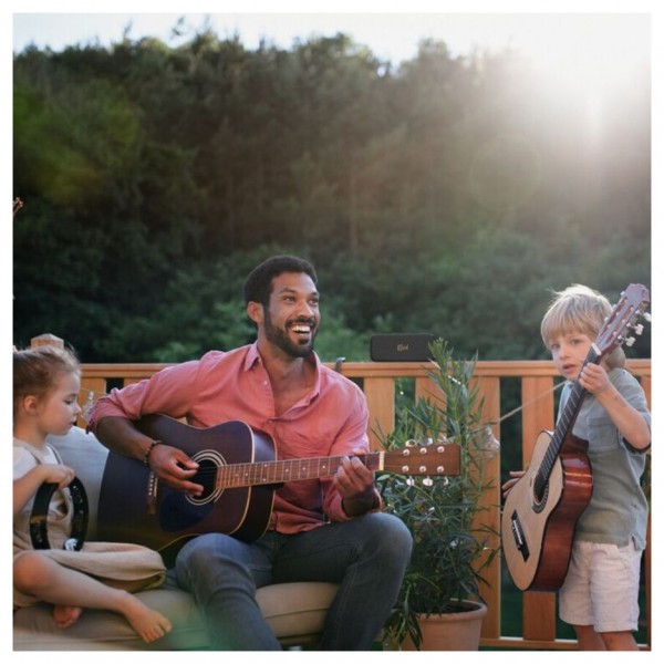 Klipsch Nashville Bluetooth Speaker, Black - lifestyle