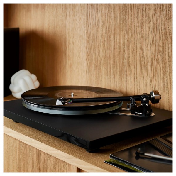 Ortofon 2MR Mono Cartridge Mounted on Tonearm