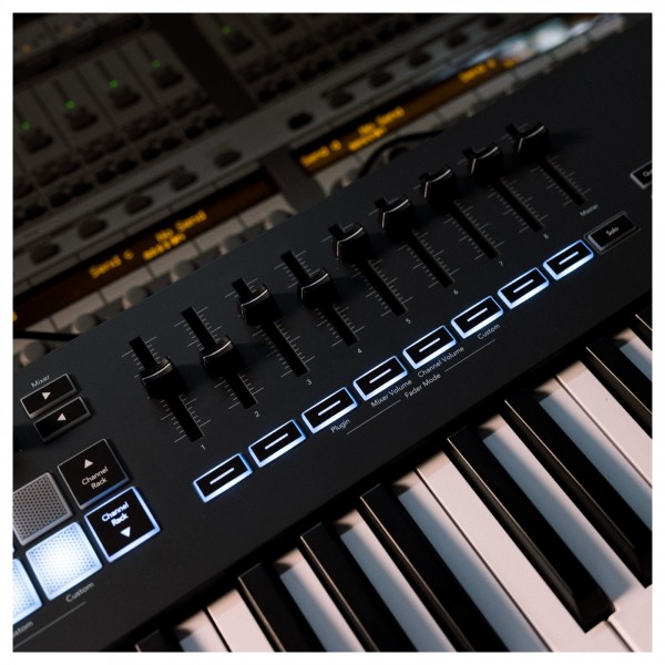Novation FLkey 61 for FL Studio - Lifestyle 2