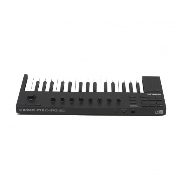 Native Instruments Komplete Kontrol M32 | Gear4music