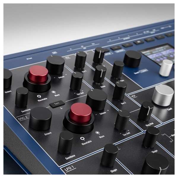Waldorf M Wavetable Synthesizer - Detail