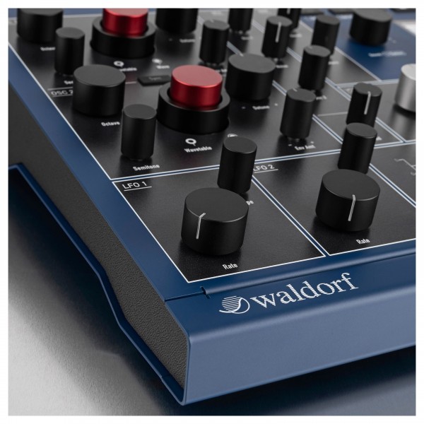 Waldorf M Wavetable Synthesizer - Detail 3