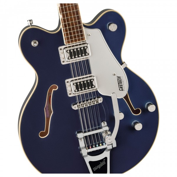 Gretsch G5622T Electromatic Centre Block /w Bigsby, Midnight Sapphire - Upright