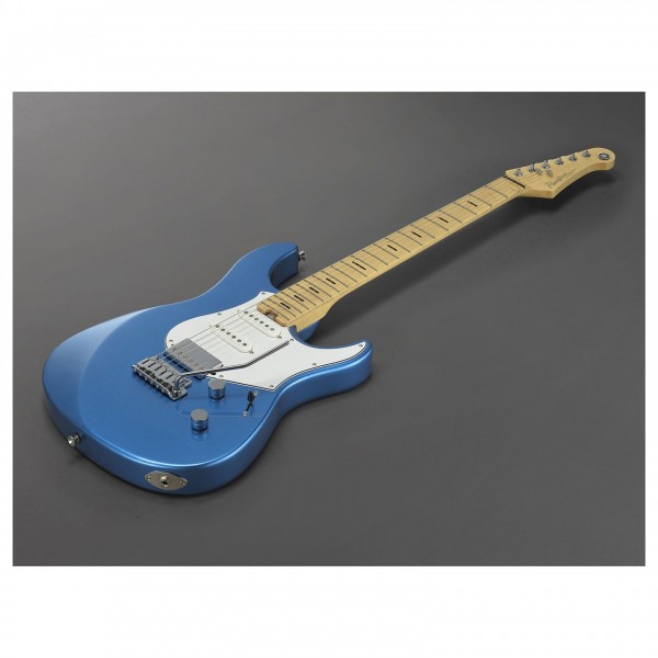 Yamaha Pacifica Professional MN, Sparkle Blue
