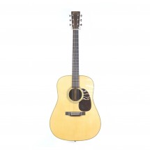 Martin HD-28E w/ Fishman Aura VT Enhance - Ex Demo