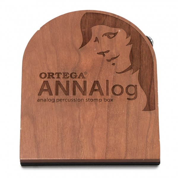 ANNAlog-SECONDHAND-CCG4762
