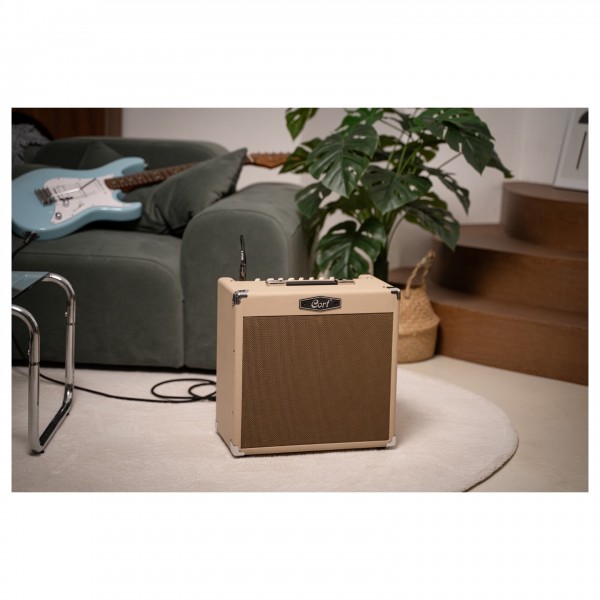 Cort CM30R 30w Practice Amp, White Sand
