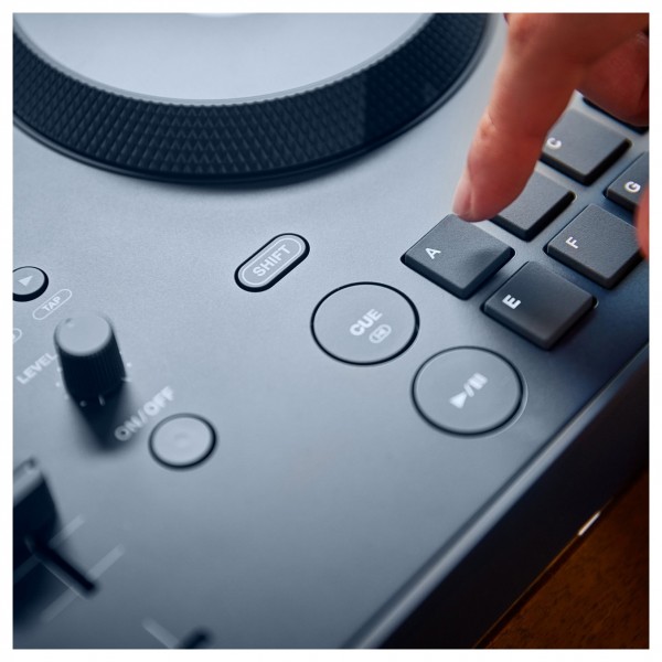 AlphaTheta OMNIS-DUO Wireless All-In-One DJ System - Lifestyle 3
