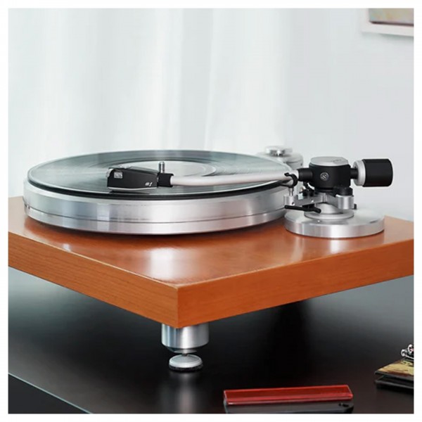 Ortofon AS-212R Tonearm Lifestyle View