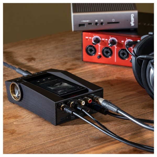 Astell&Kern ACRO CA1000T Headphone Amplifier & DAC, with multiple outputs