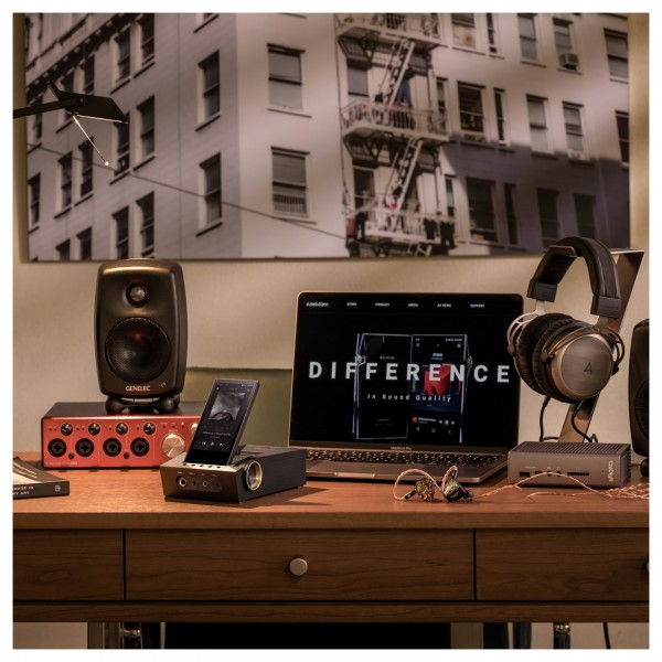 Astell&Kern ACRO CA1000T Headphone Amplifier & DAC, full desktop setup