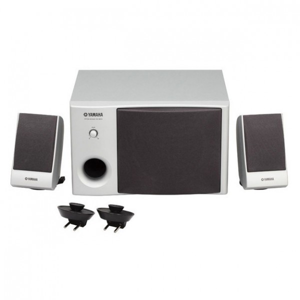 Yamaha Tyros 4 Digital Workstation with Yamaha TRS-MS04 Speakers