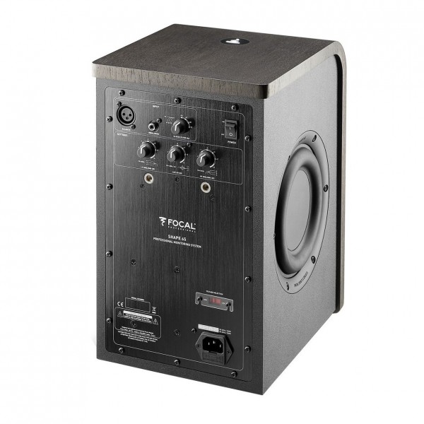 Focal Shape 65 - Rear