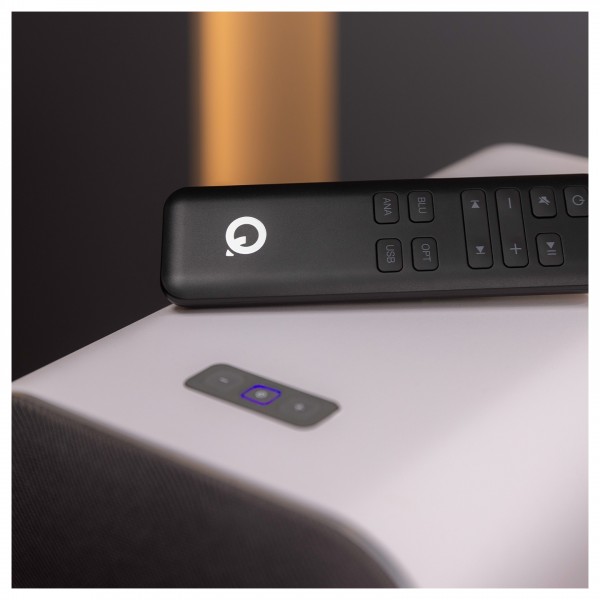 Q Acoustics M40 HD Wireless Music System, White - remote control detail