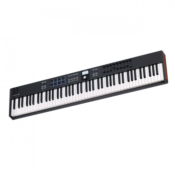 Arturia Keylab Essential 3 88 Key, Black - Angled