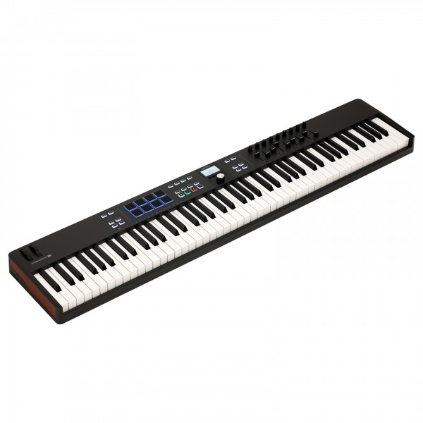 Arturia Keylab Essential 88 MKIII, Black - Angled 2