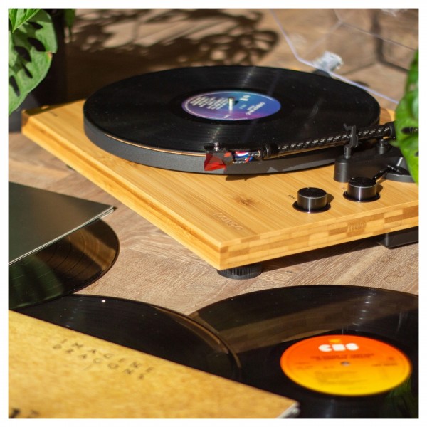 Lenco LBT-335 Bluetooth Turntable, Bamboo - Lifestyle