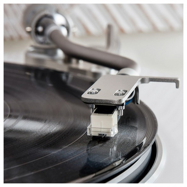 Denon DP-400 Hi-Fi Turntable, White Lifestyle View 2