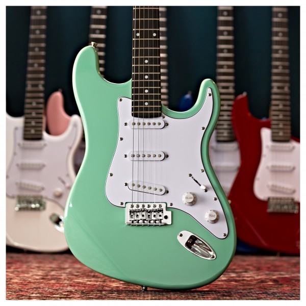 LA Electric Guitar + 15W Complete Pack, Green