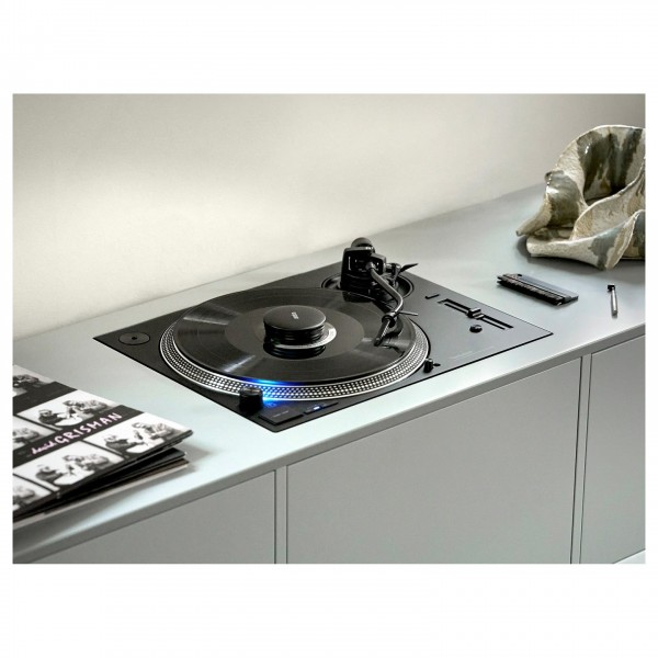 Ortofon Concorde Music Black LVB 250 Moving Magnet Cartridge - Lifestyle