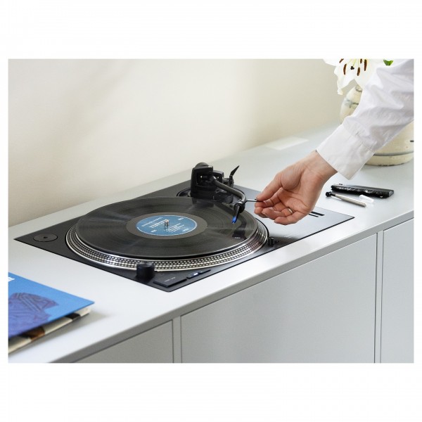 Ortofon Concorde Music Blue Moving Magnet Cartridge - Lifestyle