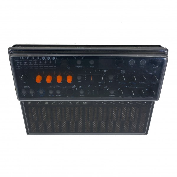 Arturia MICROFREAK Stellar Paraphonic Hybrid Synthesizer