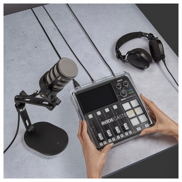 RODECaster Pro II +専用カバー+TASCAMバッグセット RODECaster Pro II +専用カバー+TASCAMバッグセット Rodecaster