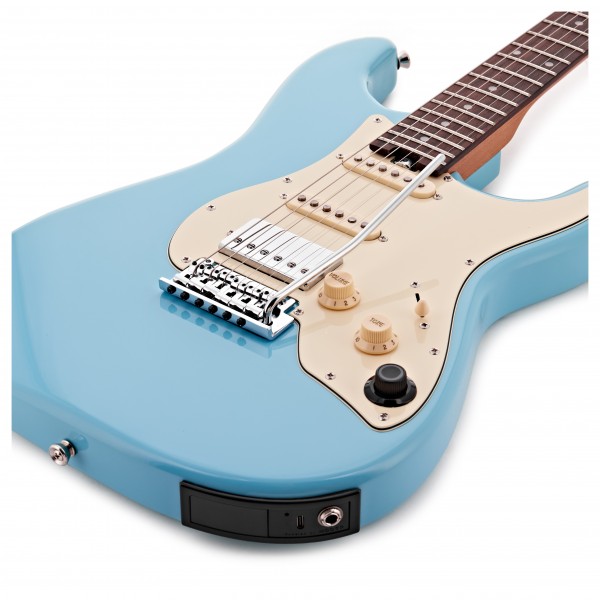 Mooer / GTRS800 Stratocaster 新品未使用 Mooer GTRS 800 Intelligent Guitar, Pink at Gear4music