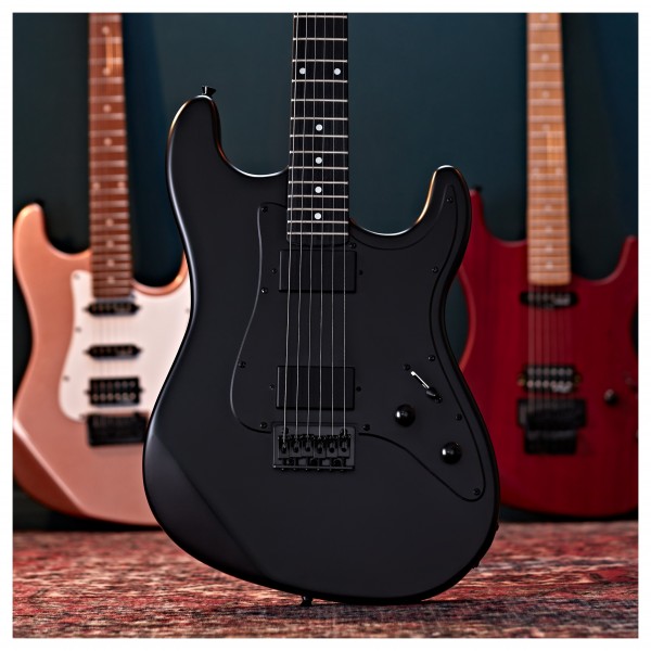 LA Select Electric Guitar Blackout, 15W Guitar Amp & Accessory Pack