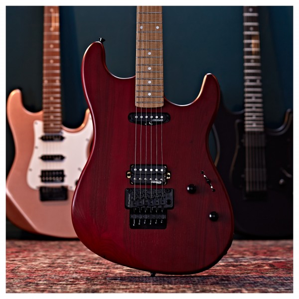 LA Select Electric Guitar Transparent Ruby Red, 15W Guitar Amp & Accessory Pack