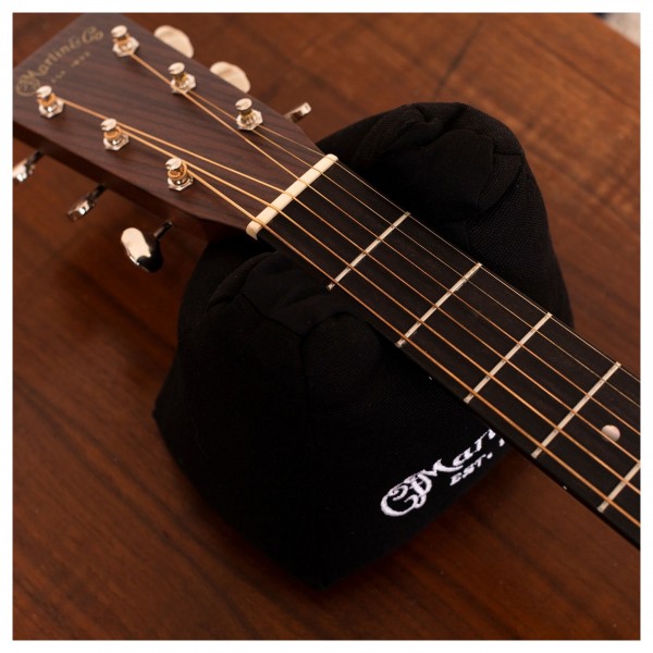 Martin Guitar Neck Rest, Black