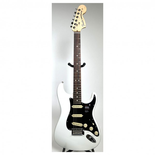 Fender American Performer Stratocaster RW, Arctic White - Front