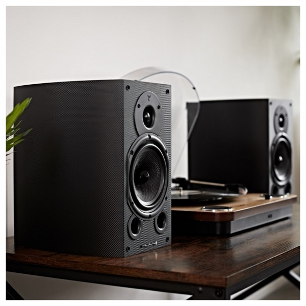 Wharfedale Diamond 9.1 HCP 5.1 Speaker Package Lifestyle View 4