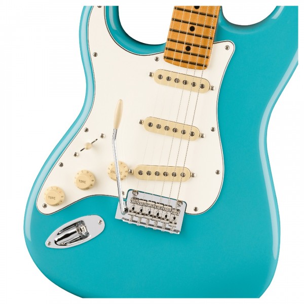 Fender Player II Stratocaster Left-Hand, Maple Fingerboard, Aquatone Blue