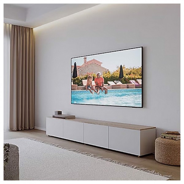 Samsung 2024 DU8000 43" Crystal UHD 4K HDR Smart TV Lifestyle View