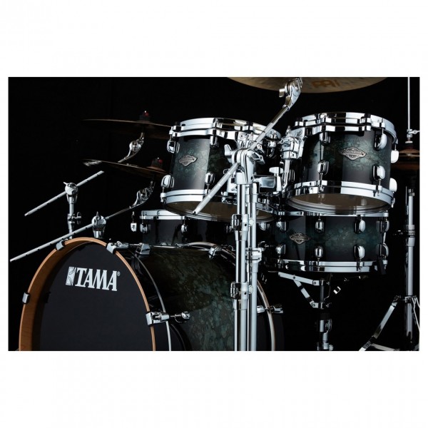 Tama Starclassic Performer 22" 5pc Shell Pack, Molten Blue Burst - Lifestyle 5