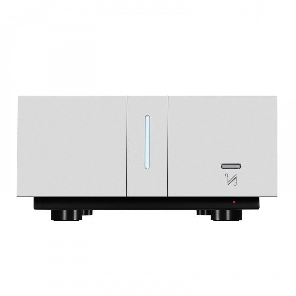 Quad Artera Mono Power Amplifier, Silver Front View