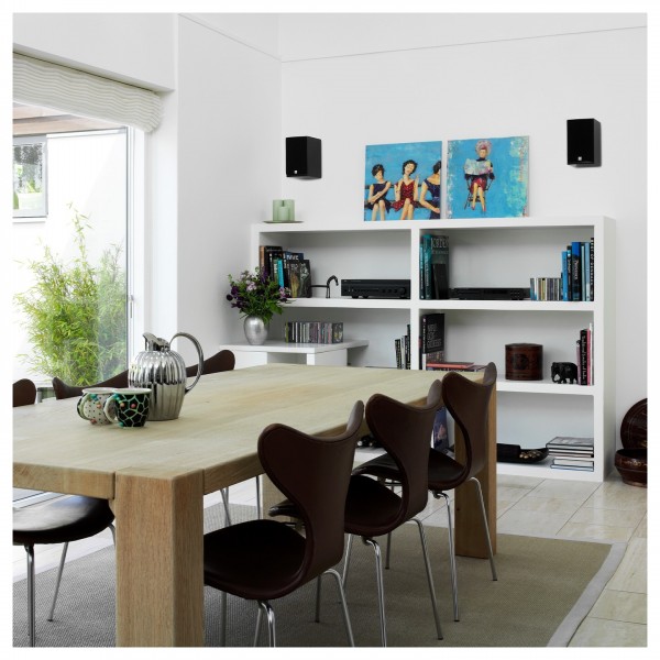 DALI MENUET SE Bookshelf Speakers (Pair) black - lifestyle