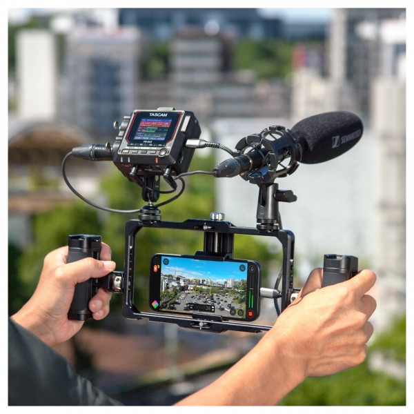 Tascam FR-AV2 Compact 32-bit Float Field Recorder - Lifestyle 2