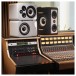 Universal Audio Apollo x16 Gen 2 Ultimate+ Edition (Rack/TB3/MAC/WIN) - Lifestyle 3